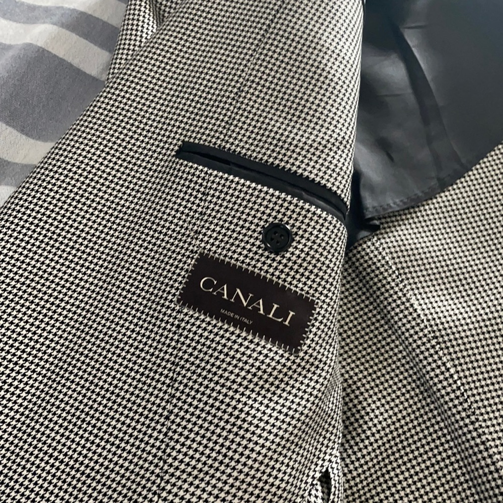 Size 40R gray black @ white CANALI sports coat